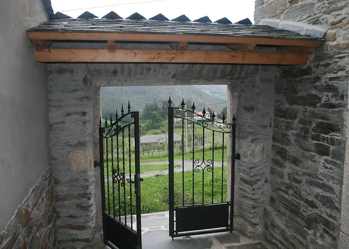 Apartamentos Rurales El Palacio De Doiras