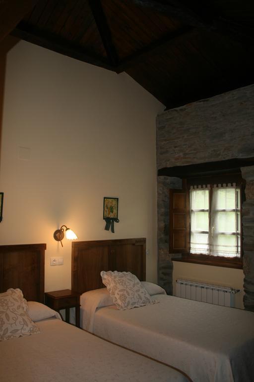 Apartment Rurales El Palacio De Doiras Boal